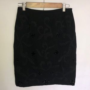 Lulu Bravo sz 8 black beaded and embroidered 100% wool pencil skirt skirt